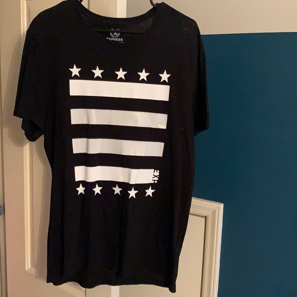 Express Tee - (Men’s L)